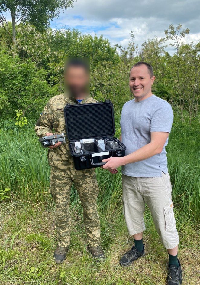 Передача обладнання військовослужбовцю